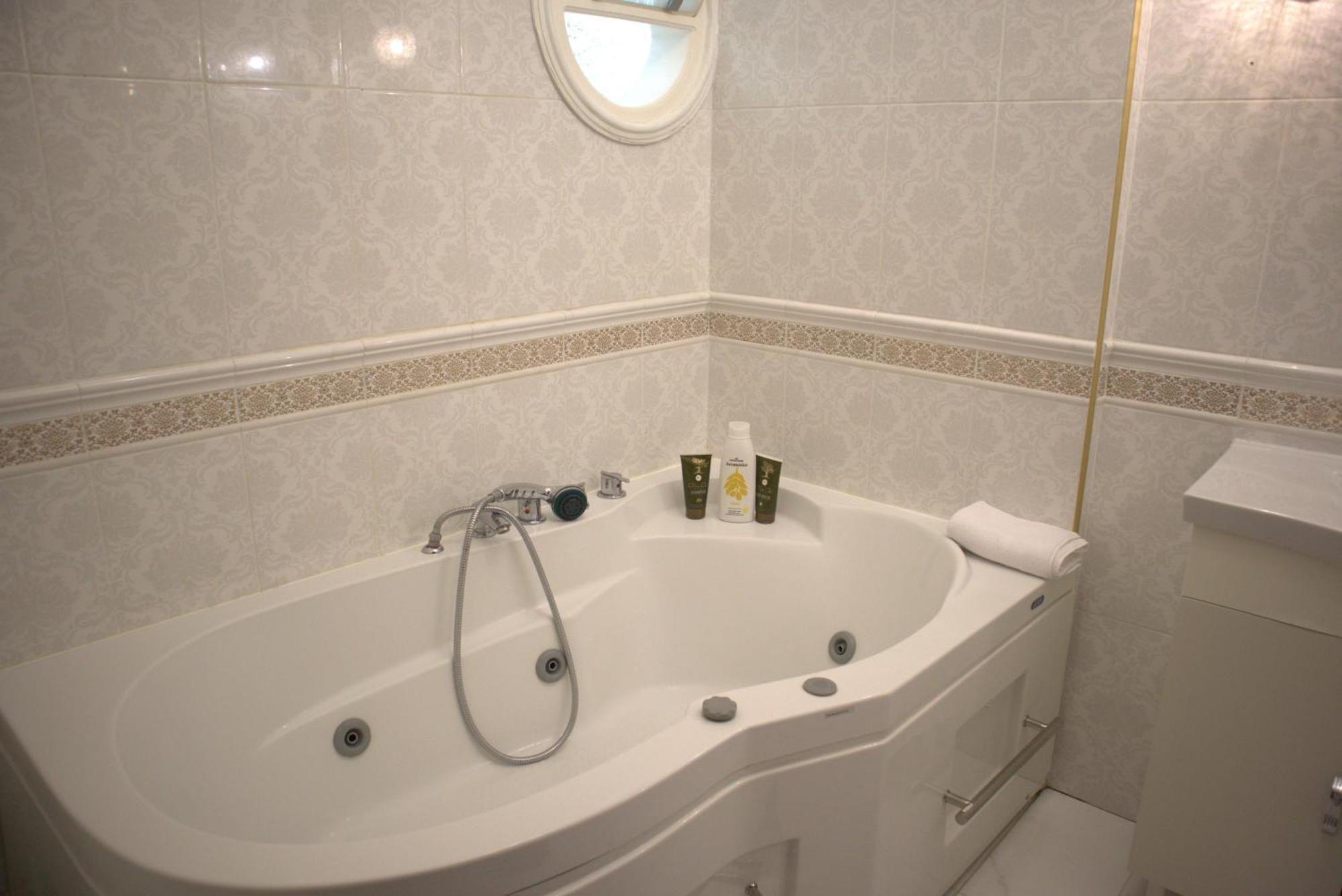 Apartament Kouros At The Park Aleksandropolis Zewnętrze zdjęcie